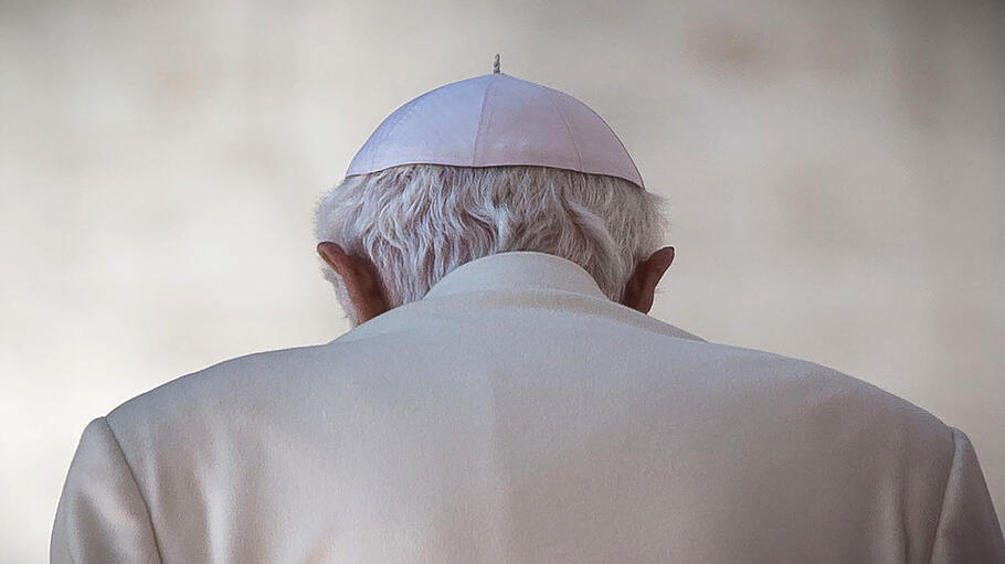 Vorwürfe gegen Papst Benedikt in Bild-Zeitung