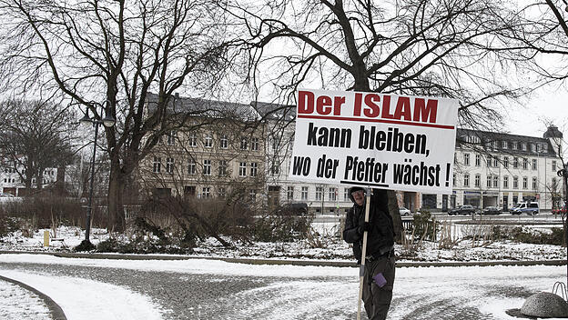 Demo Bürgerverein "Zukunft Heimat" gegen Flüchtlinge