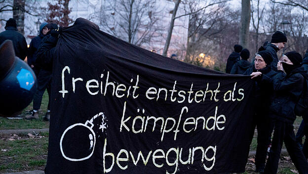 RAF-Solidaritäts-Demonstration linker Gruppen in Berlin