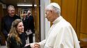 Die Chefredakteurin der &bdquo;Tagespost&ldquo;, Franziska Harter, trifft Papst Leo den XIV. zu einer Privataudienz im Vatikan