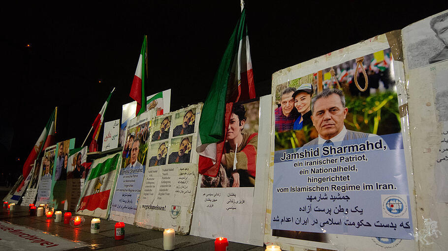 Protest gegen die Exekution Jamshid Sharmahds