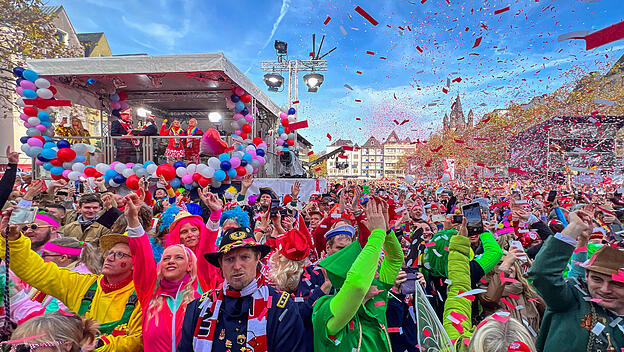 Weiberfastnacht in Köln