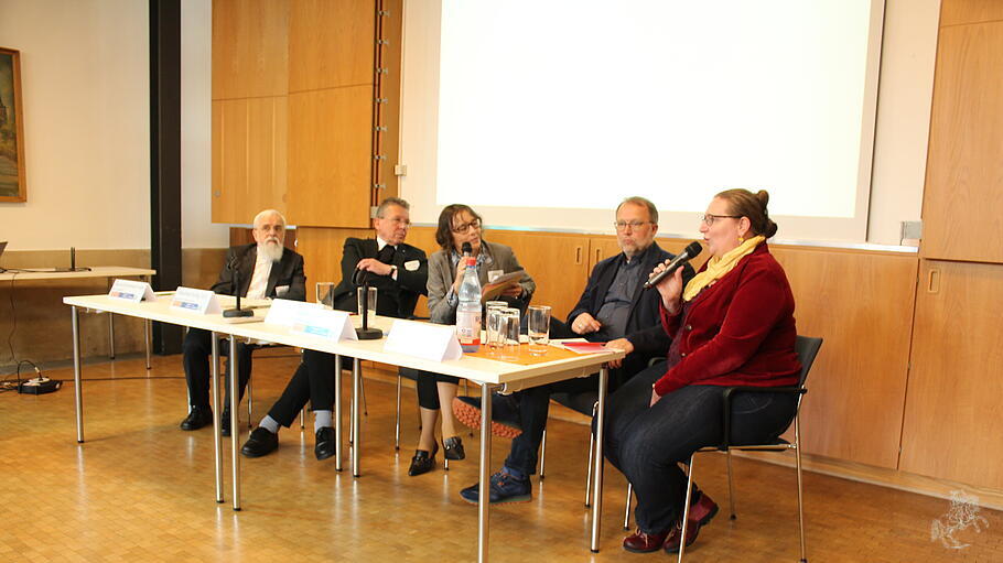 Diskussion über mehr Zusammenarbeit der Ostbistümer