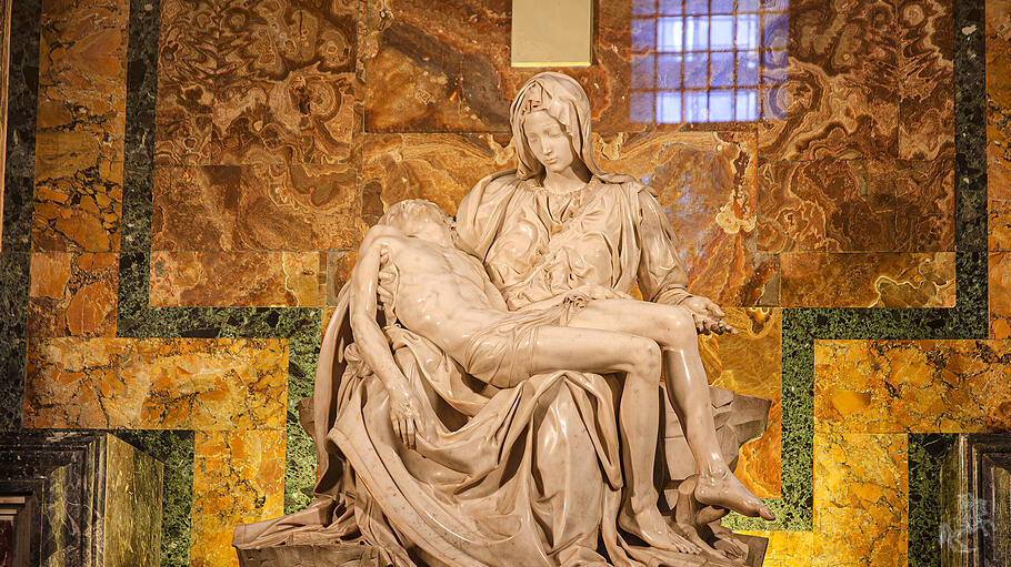 Michelangelos Pietà restauriert