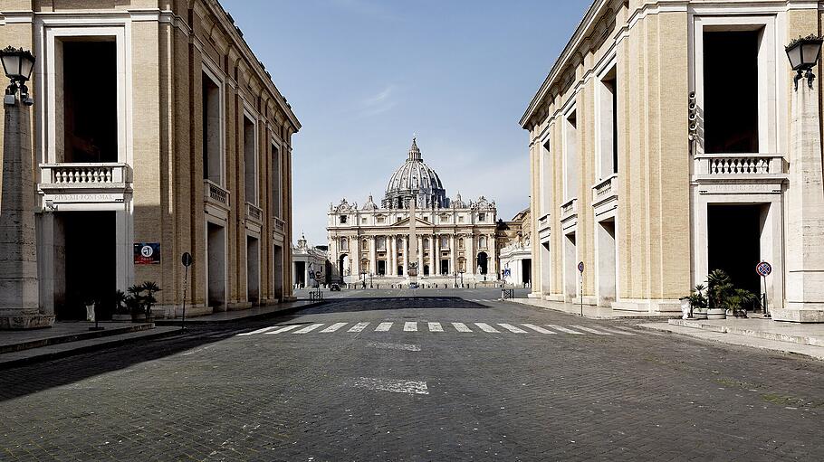 Coronavirus: Geschlossene Kirchen in Italien