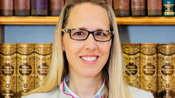 Katharina Westerhorstmann verk&ouml;rpert genau jenen Typ Frau, der heute in der katholischen Kirche von vielen vermisst wird.