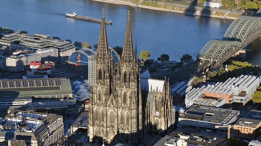 Kölner Dom - Wahrzeichen der Stadt, in der Markus Günther tätig wird