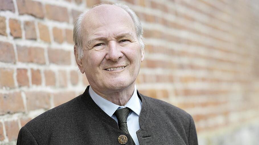 Professor Claus Hipp