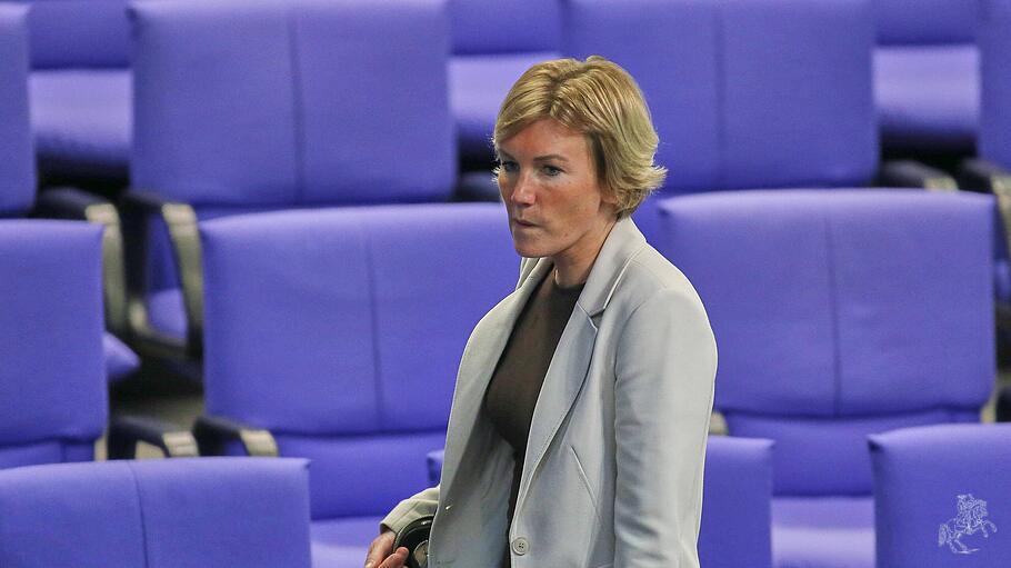 Anne K&ouml;nig im deutschen Bundestag