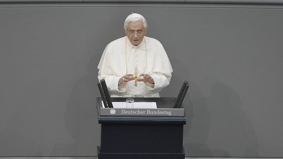 Papst Benedikt XVI. im Deutschen Bundestag am 22. September 2011.