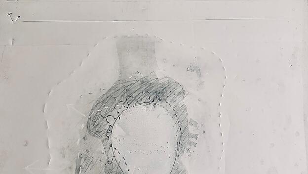 Mutma&szlig;ungen &uuml;ber das Jenseits reichen auch in die Kunst der Moderne. Der informelle Maler Gerhard Hoehme hat dem Transzendenz-Gedanken in dieser Arbeit auf Papier aus dem Jahre 1968 Gestalt verliehen.