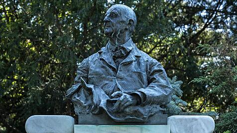 Büste des Komponisten Anton Bruckner