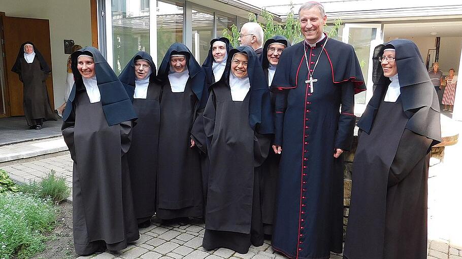 Erzbischof Stankeviès bei der Einweihung des ersten kontemplativen Kloster Lettlands