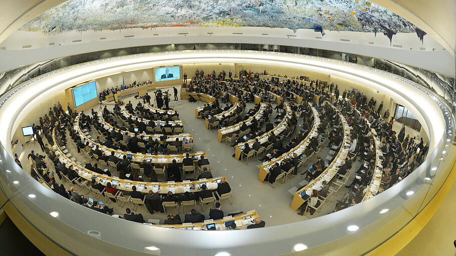 Blick in den Sitzungssaal des Menschenrechtsrates der Vereinten Nationen