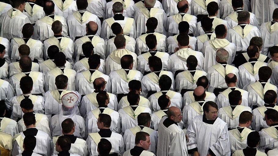 "Einer hört auf den anderen und alle hören auf den Heiligen Geist.“