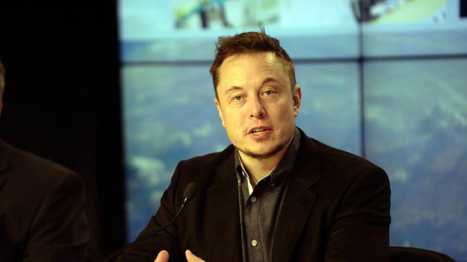 Elon Musk befindet sich seit Jahren im Streit mit der Führung von OpenAI