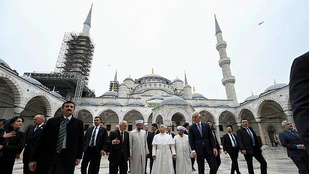 Papst Leo in Istanbul