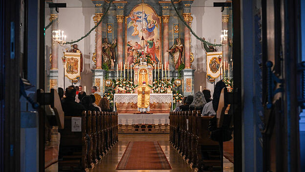 Pontifikalamt der Priesterbruderschaft