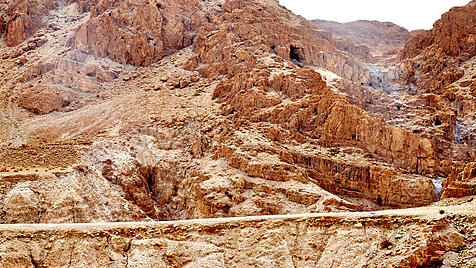 Höhlen in Qumran