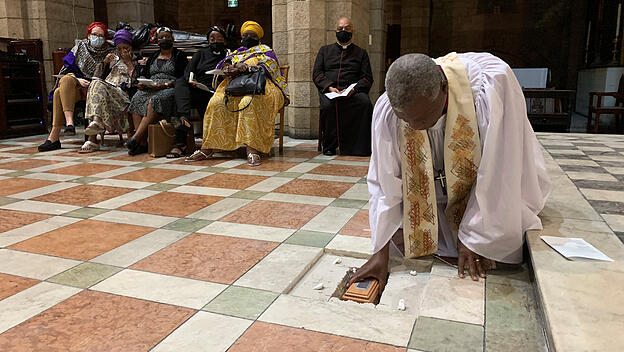 Nach der Trauerfeier für Südafrikas Friedensnobelpreisträger Desmond Tutu