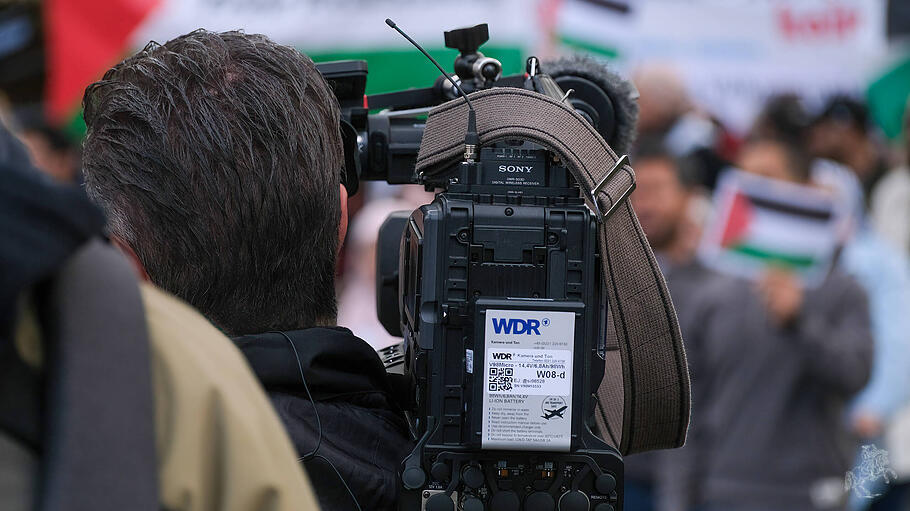 Pro-Pal&auml;stinensische Demonstration K&ouml;nigsallee