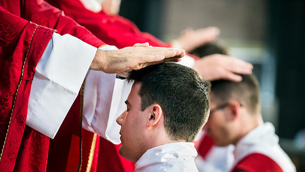 Priesterliche Dienst beinhaltet weit mehr als eine rein empirisch-funktionale Dimension