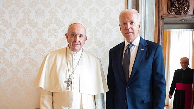 US-Präsident Biden trifft Papst Franziskus