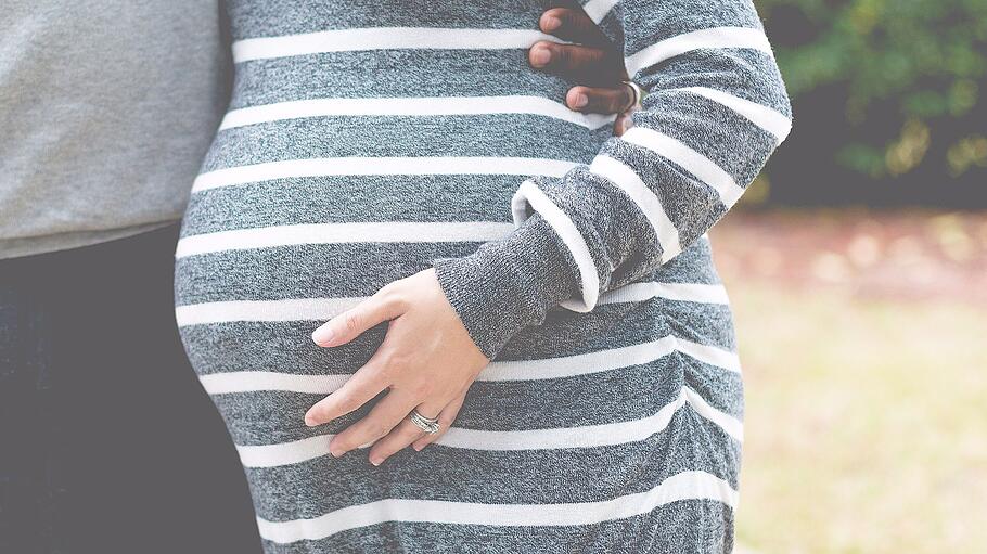 Frauen bekommen Kinder