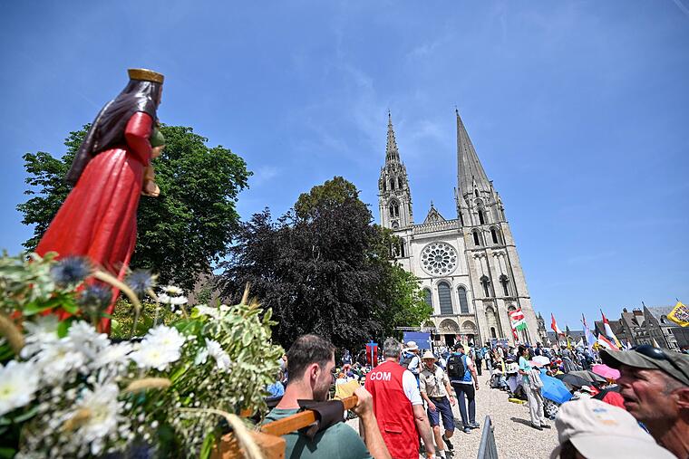 Einzug in Chartres 2026