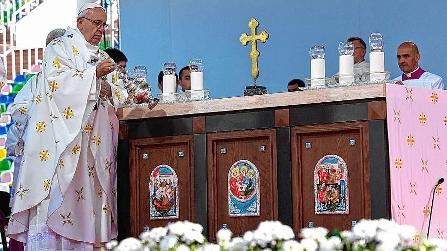 Pope Francis visits Georgia