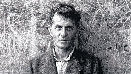 Wittgenstein meinte, man spiele nicht anders Schach, wenn die Figuren eine Bedeutung erhielten.