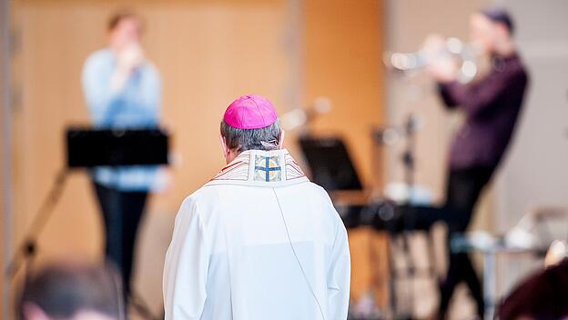 3. Synodalversammlung: Es wird an einer neuen Kirche gebastelt