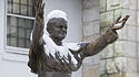 Statue des heiligen Papst Johannes Paul II.
