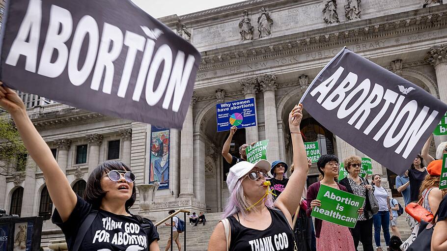 Demonstrationen von Abtreibungsbefürwortern
