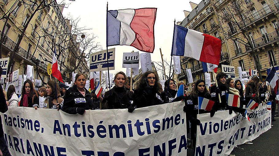 Frankreich demonstriert gegen Antisemitismus
